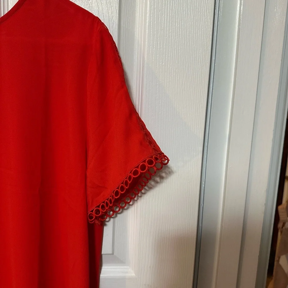 Ann Taylor Large NWT Red Blouse Short Sleeves With Circular Lace Details - Picture 3 of 6